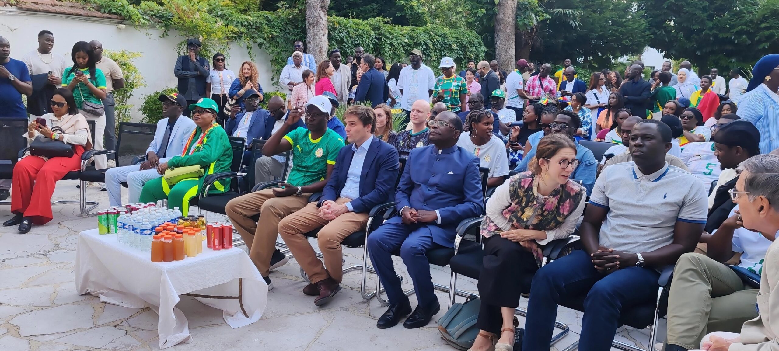 FRANCE – SÉNÉGAL : AU-DELÀ DU SCORE, LA VICTOIRE DE L&rsquo;AMITIÉ ET DE LA FRATERNITÉ